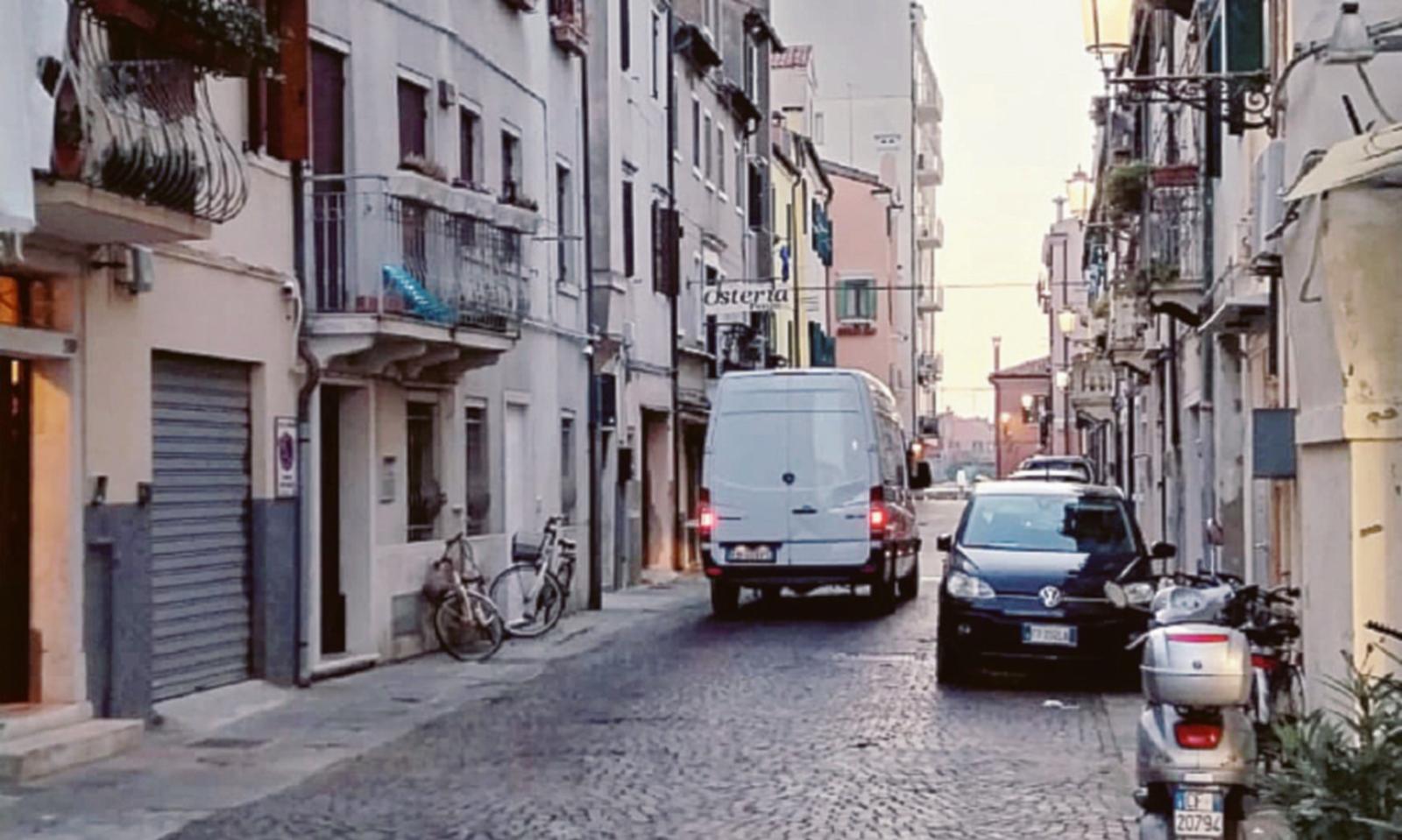 Lavori alla rete del gas cambia viabilit&agrave; in centro