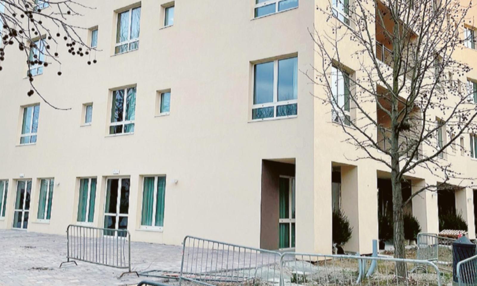 Casa di riposo: "Al centro gli ospiti&rdquo;