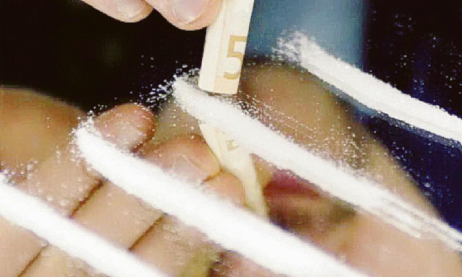 Coppia sorpresa con la coca patteggia ed &egrave; gi&agrave; libera