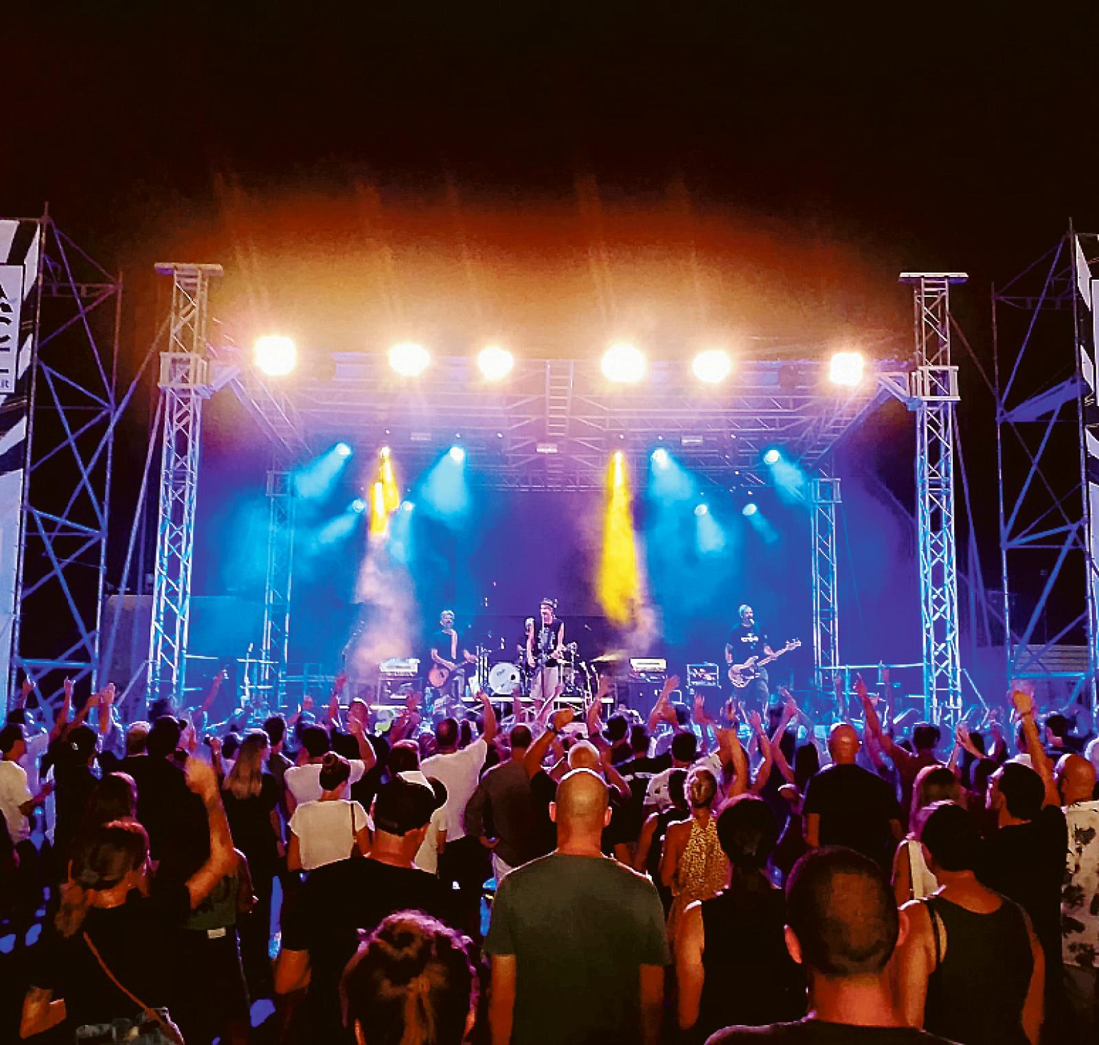 I Nomadi continuano la festa