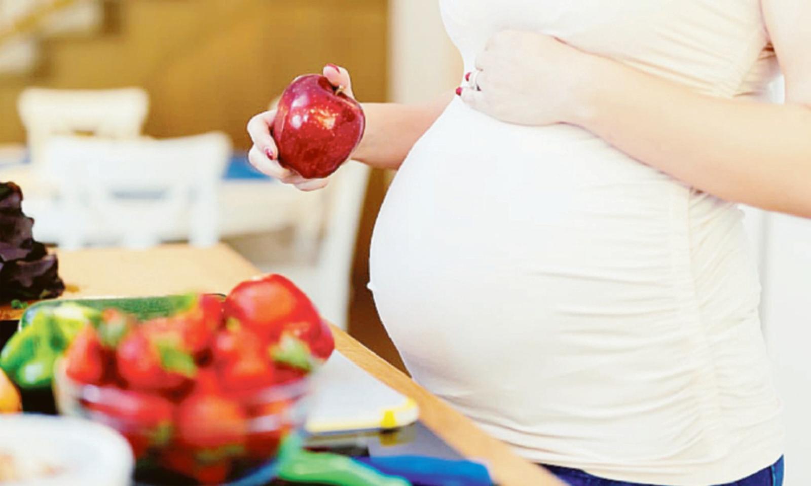 Cibo in gravidanza quale scegliere in un webinar