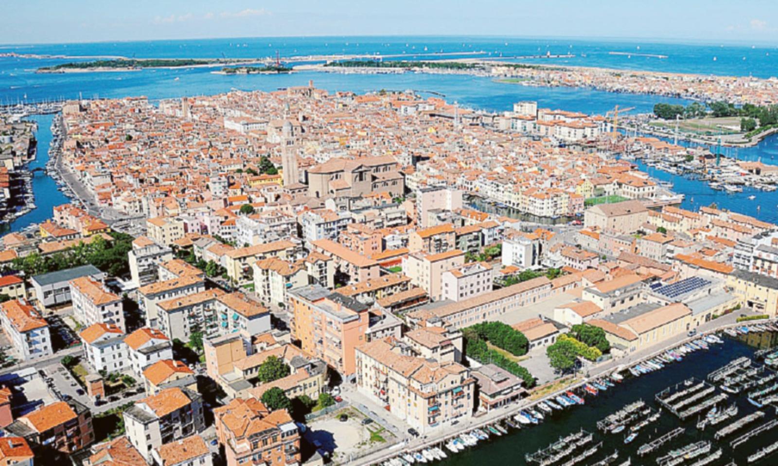 I porti aprono al pubblico tutti a bordo per tre giorni