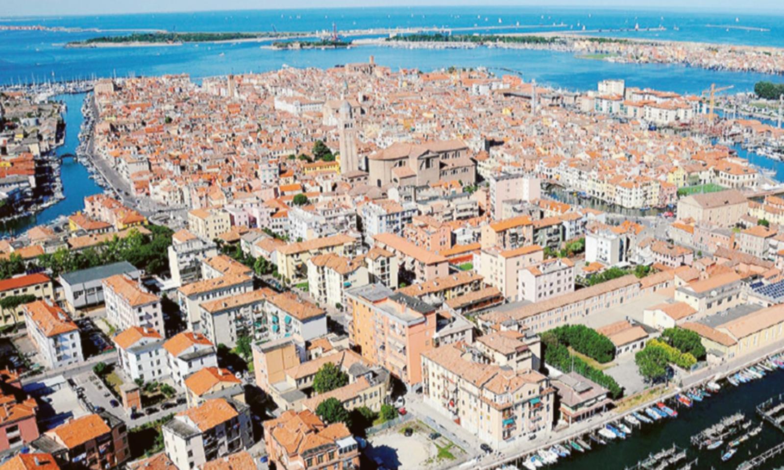 Isola dell&rsquo;Unione, allarme degrado