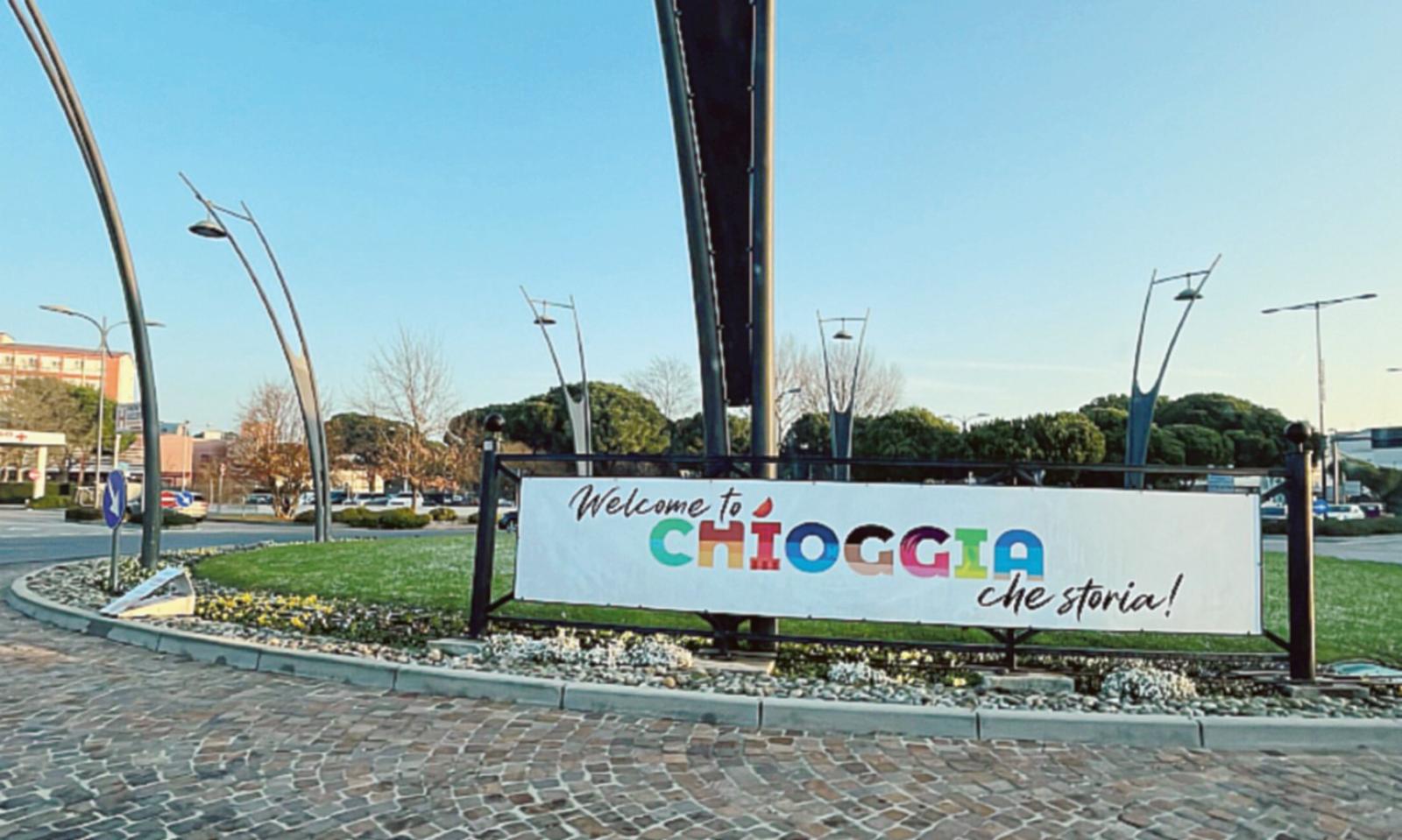 Luminarie: furti e polemiche