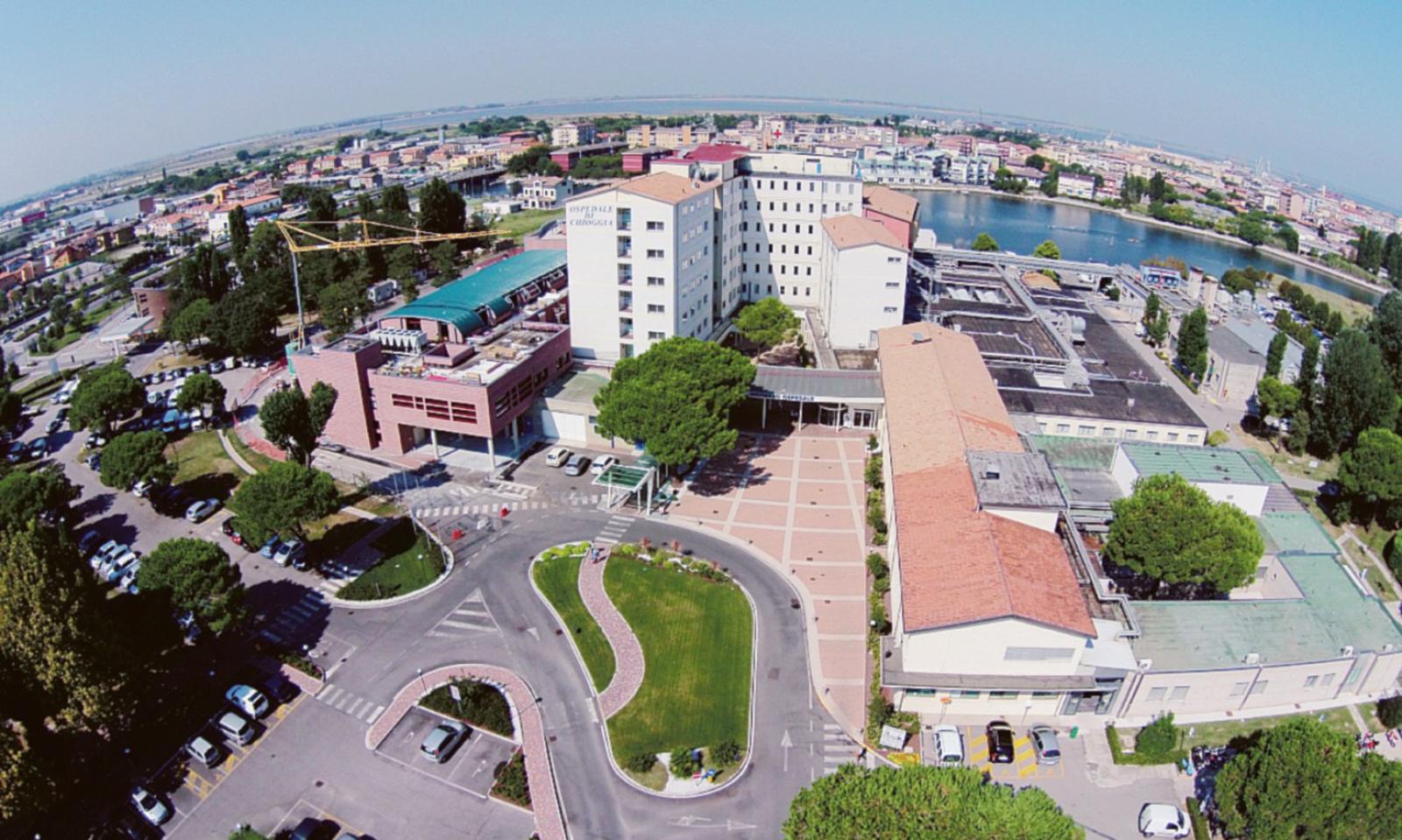 Senologia rimane qui, non chiude