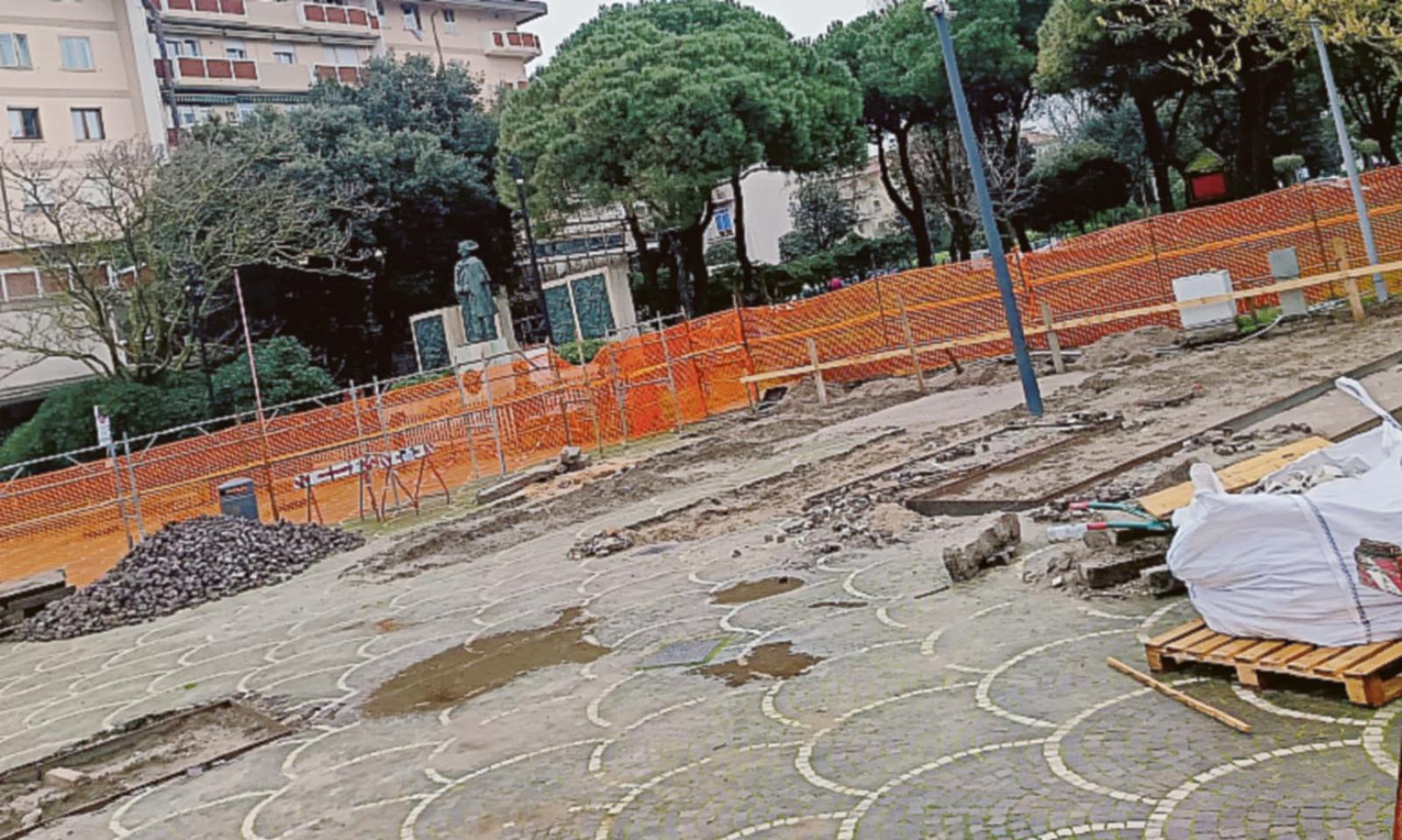 Piazzale Italia si rif&agrave; il look, ma Europa nel caos