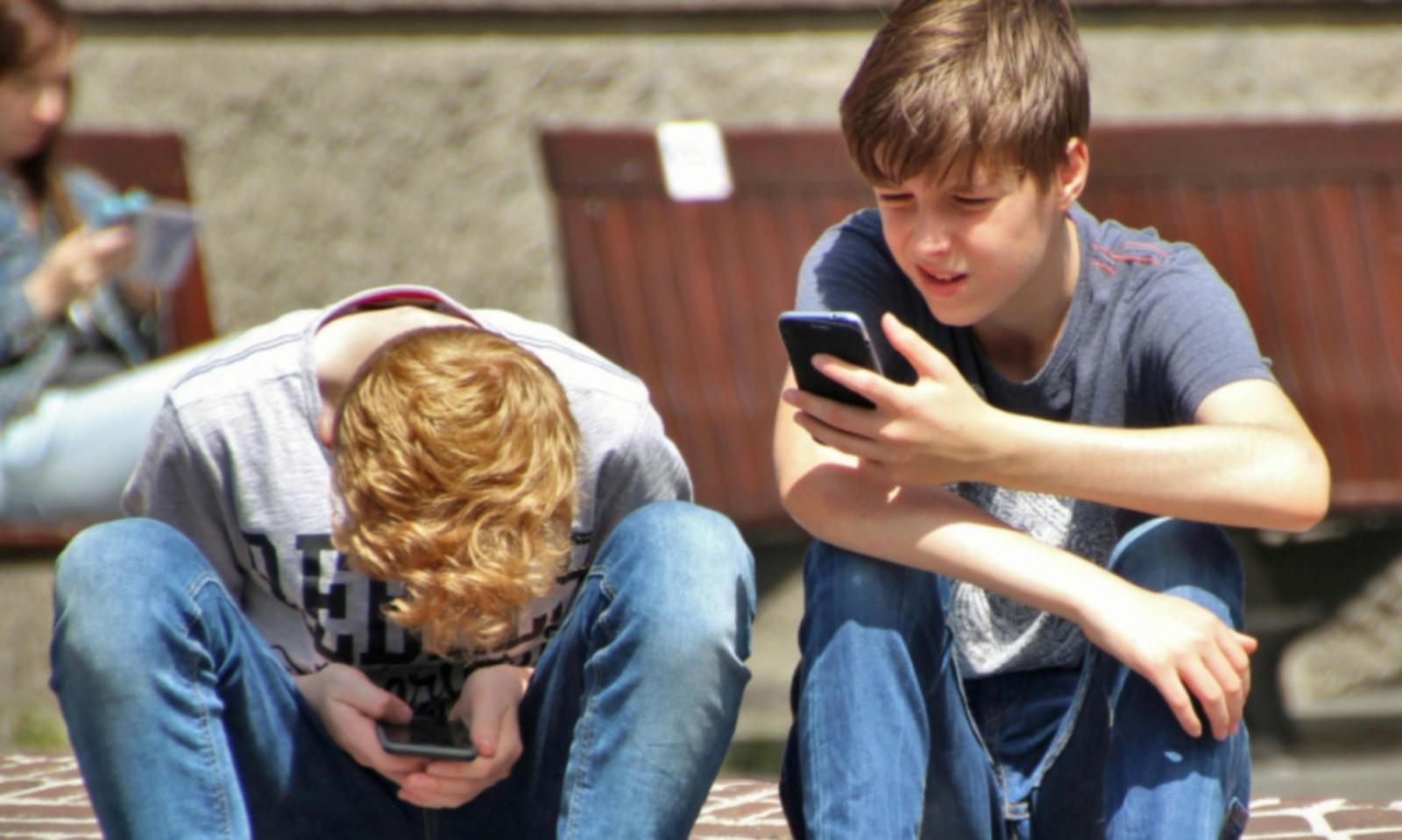 Giovani al centro del dibattito