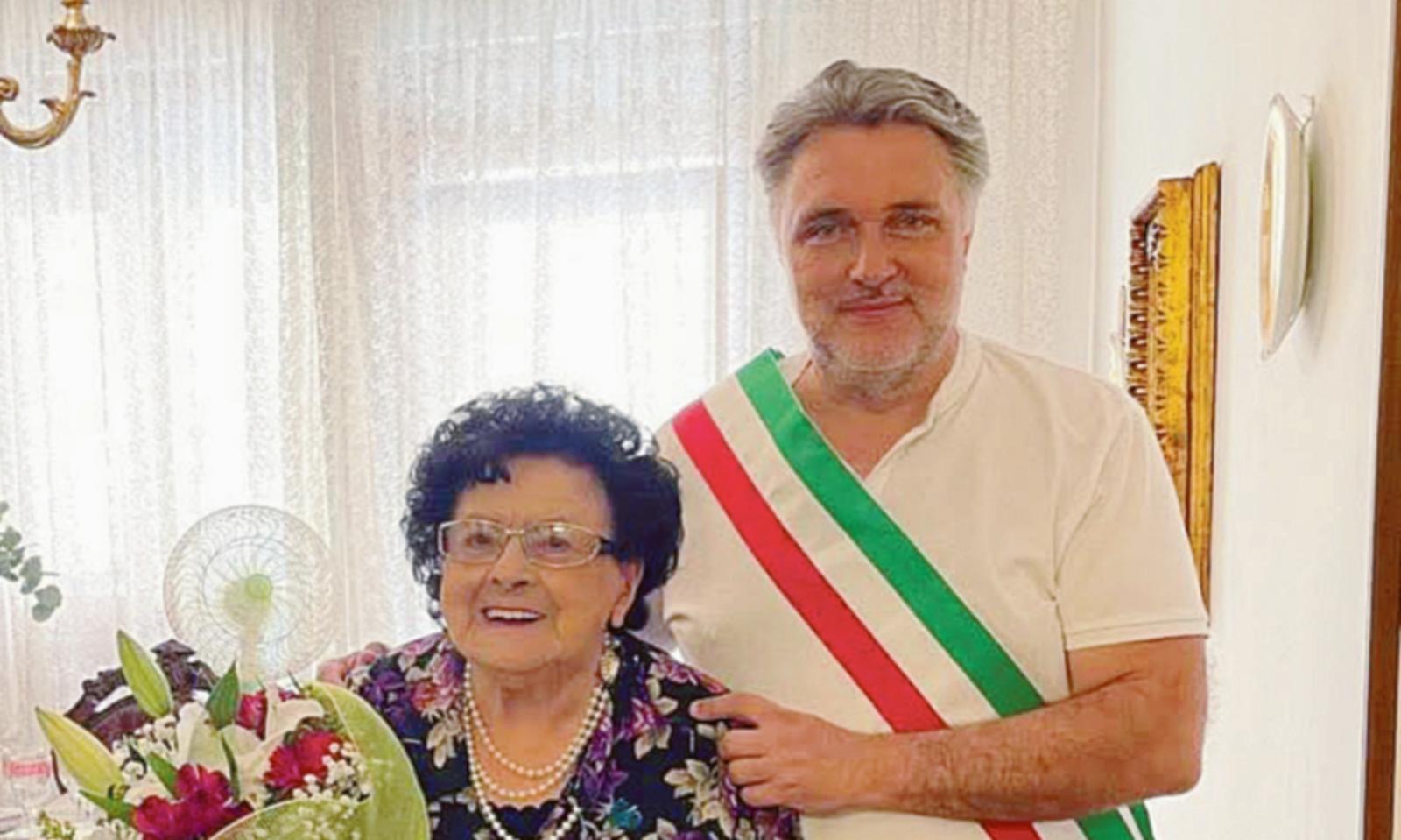 I 100 anni di nonna Giuseppina