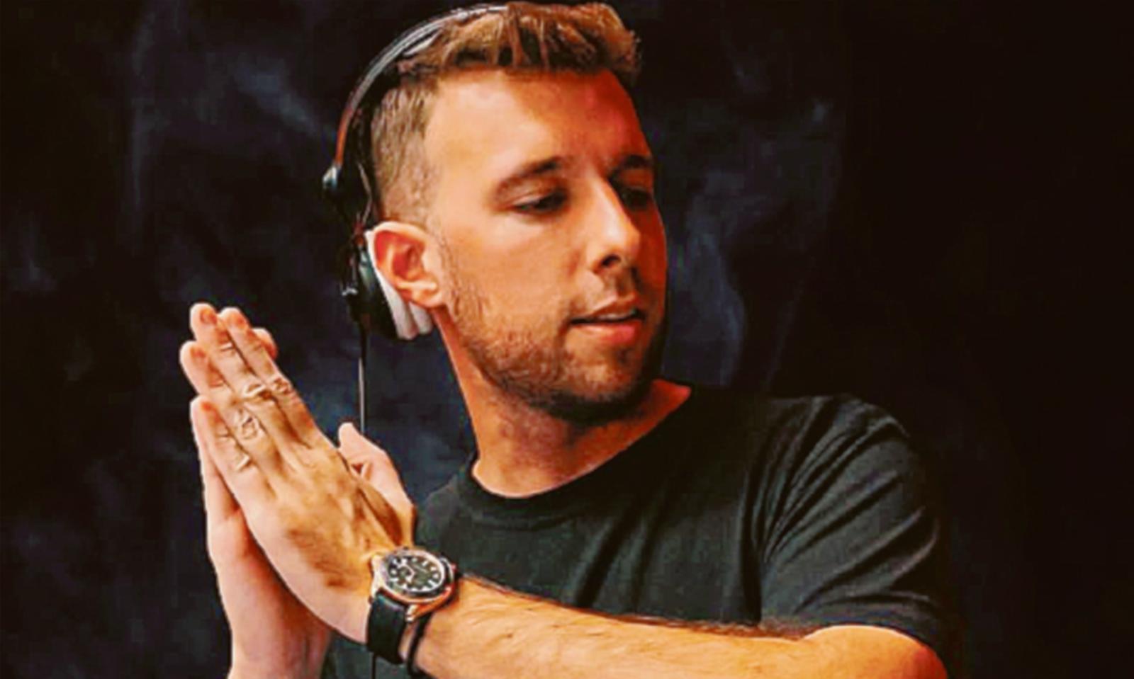 Il remix di dj Simon Shoe esplode