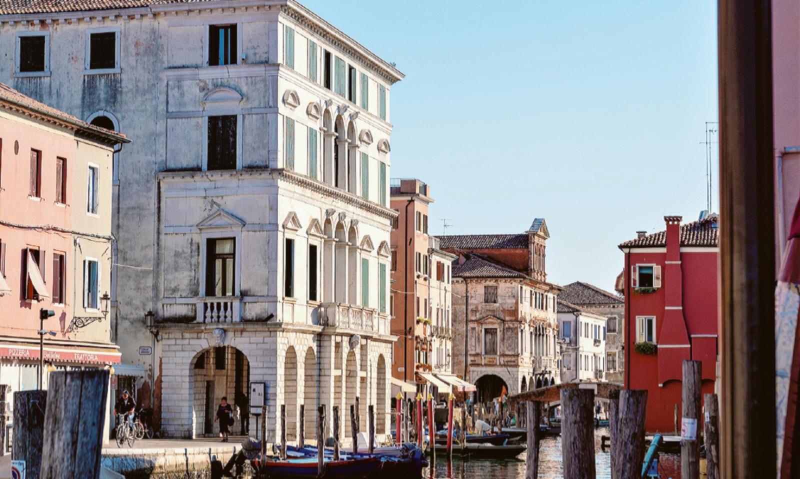 Universit&agrave; a Palazzo Grassi nel limbo