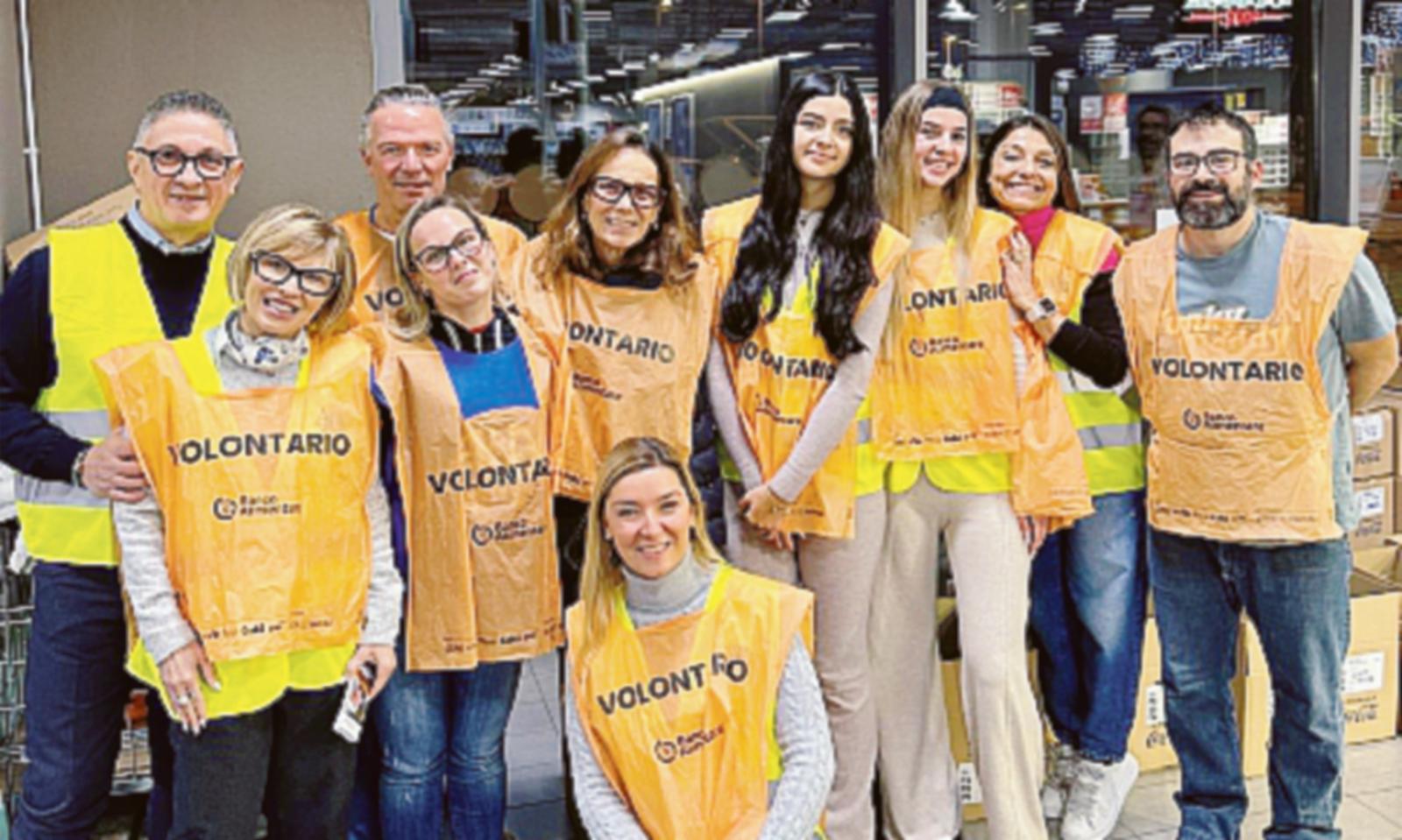 Ben 90 chili di cibo per i poveri