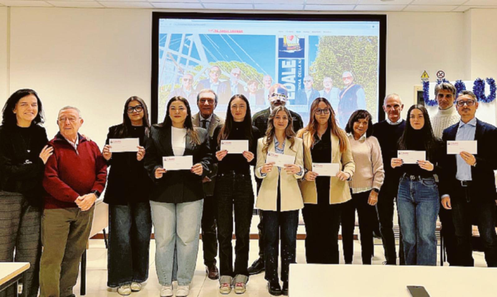 Una borsa di studio per sette futuri infermieri