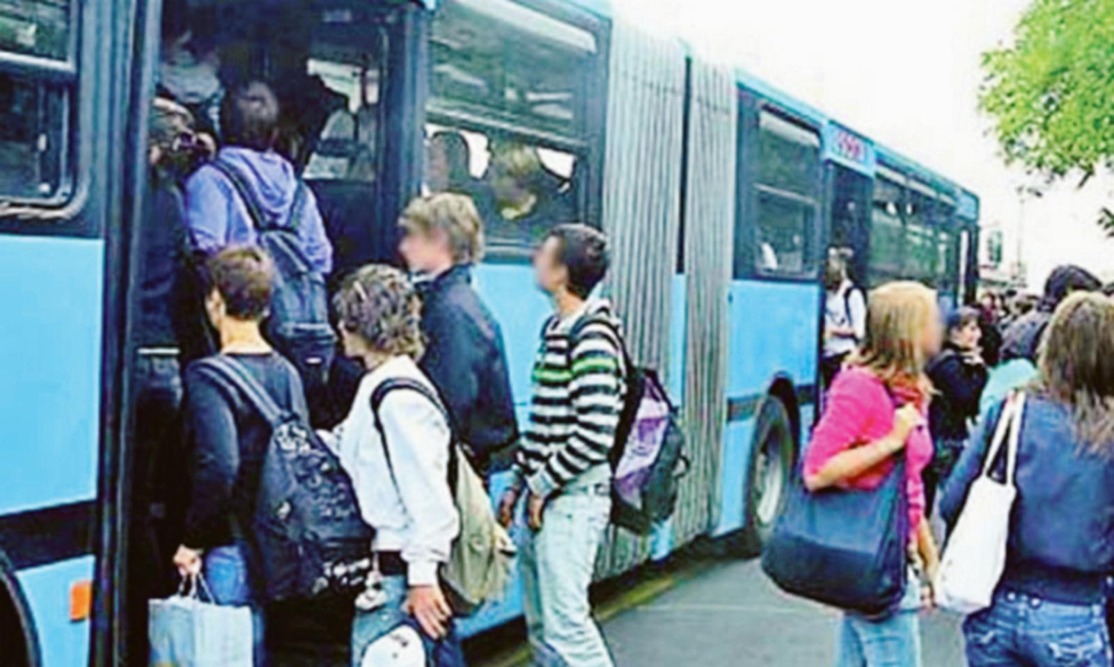 &ldquo;Autobus: meno corse e maggiori disagi&rdquo;