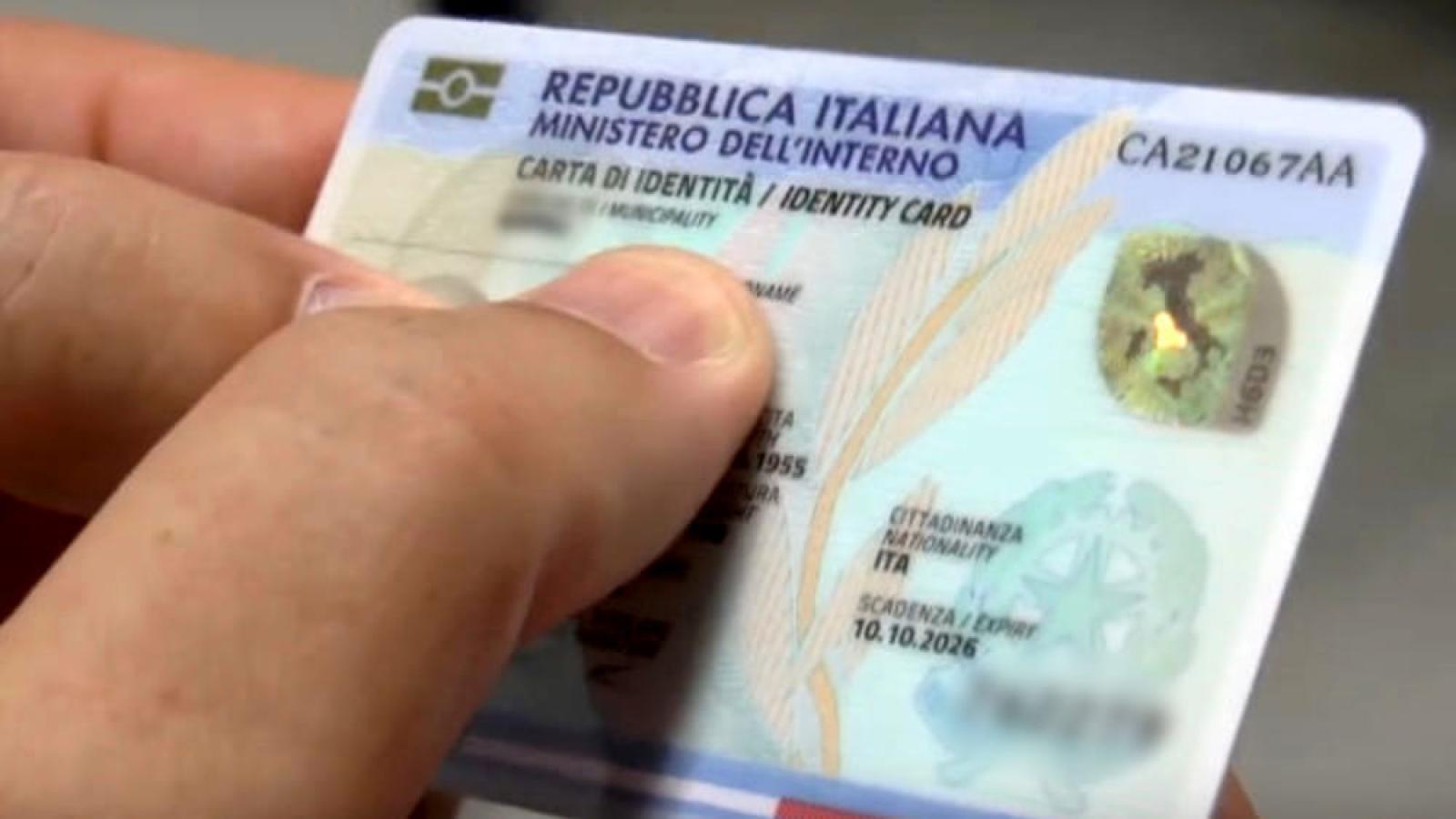 Stop ai rinnovi della carta d&rsquo;identit&agrave; per gli over 70