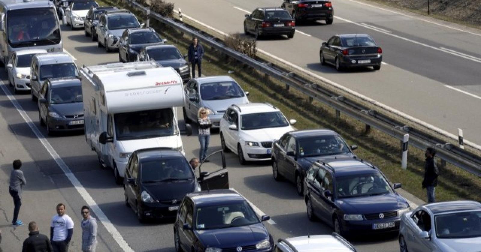 Cedimento sulla terza corsia: autostrada chiusa