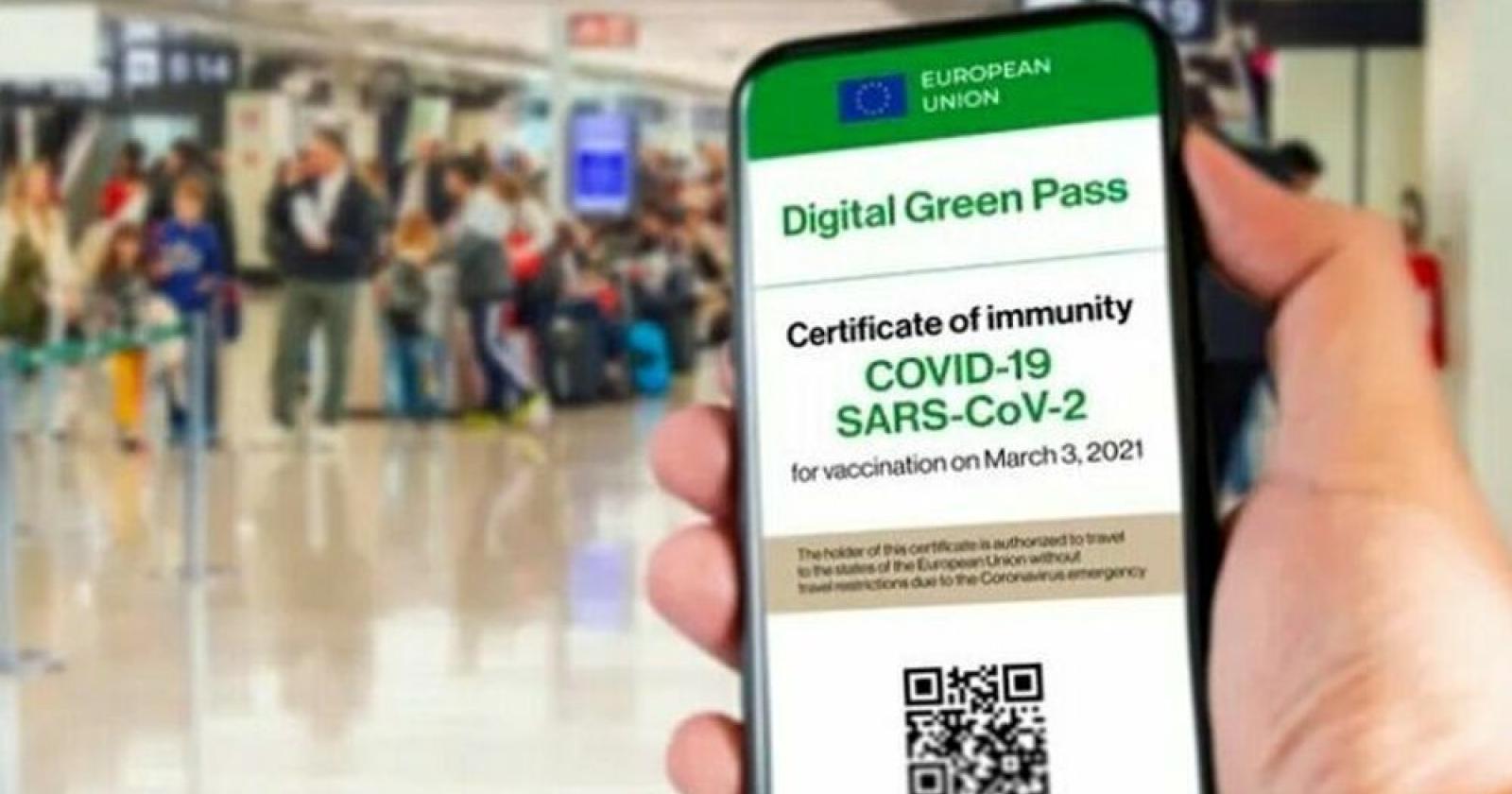 Dipendenti pubblici e dei servizi essenziali: Green pass obbligatorio