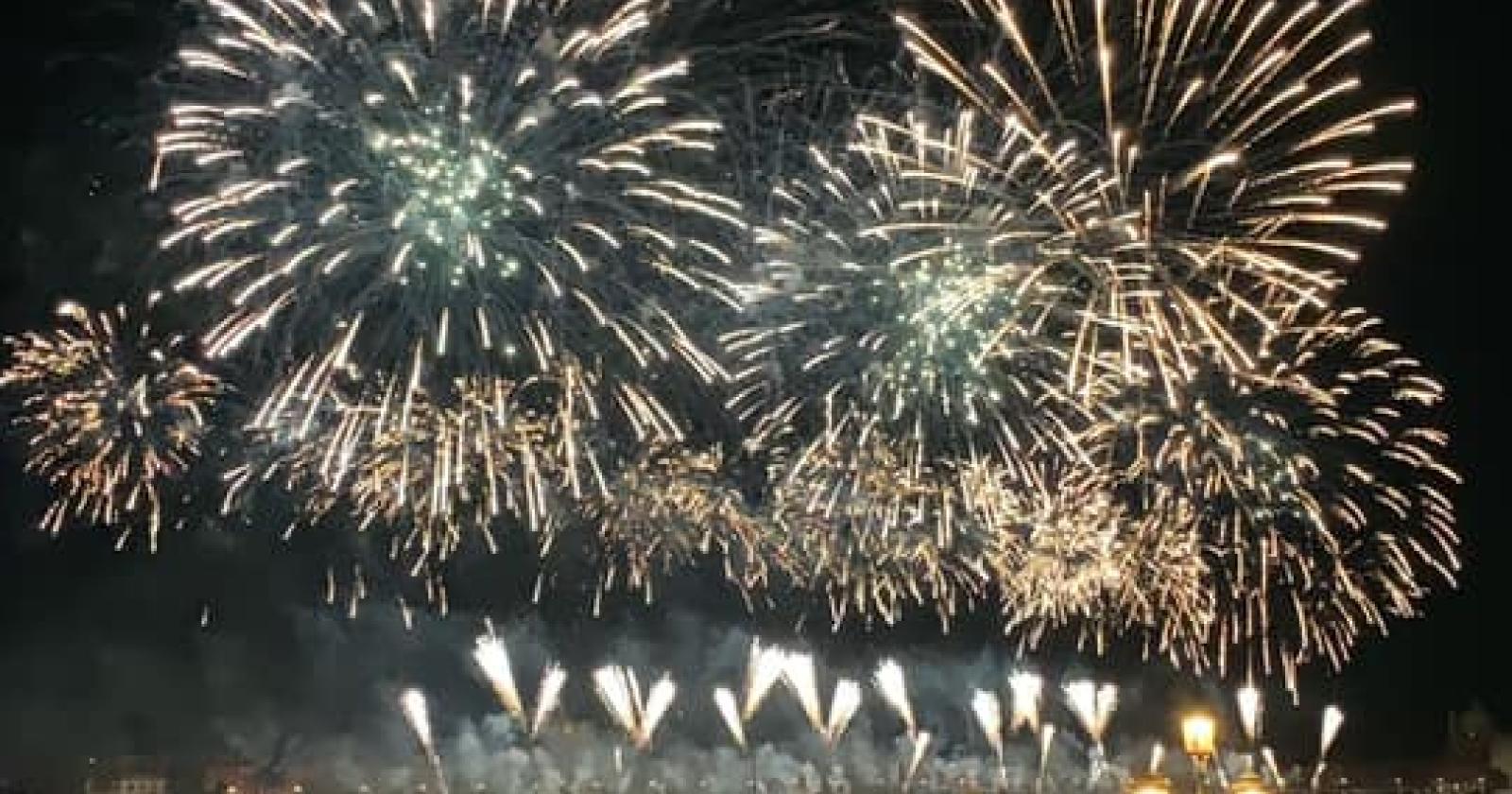 In più di 100mila a Venezia per i fuochi del Redentore