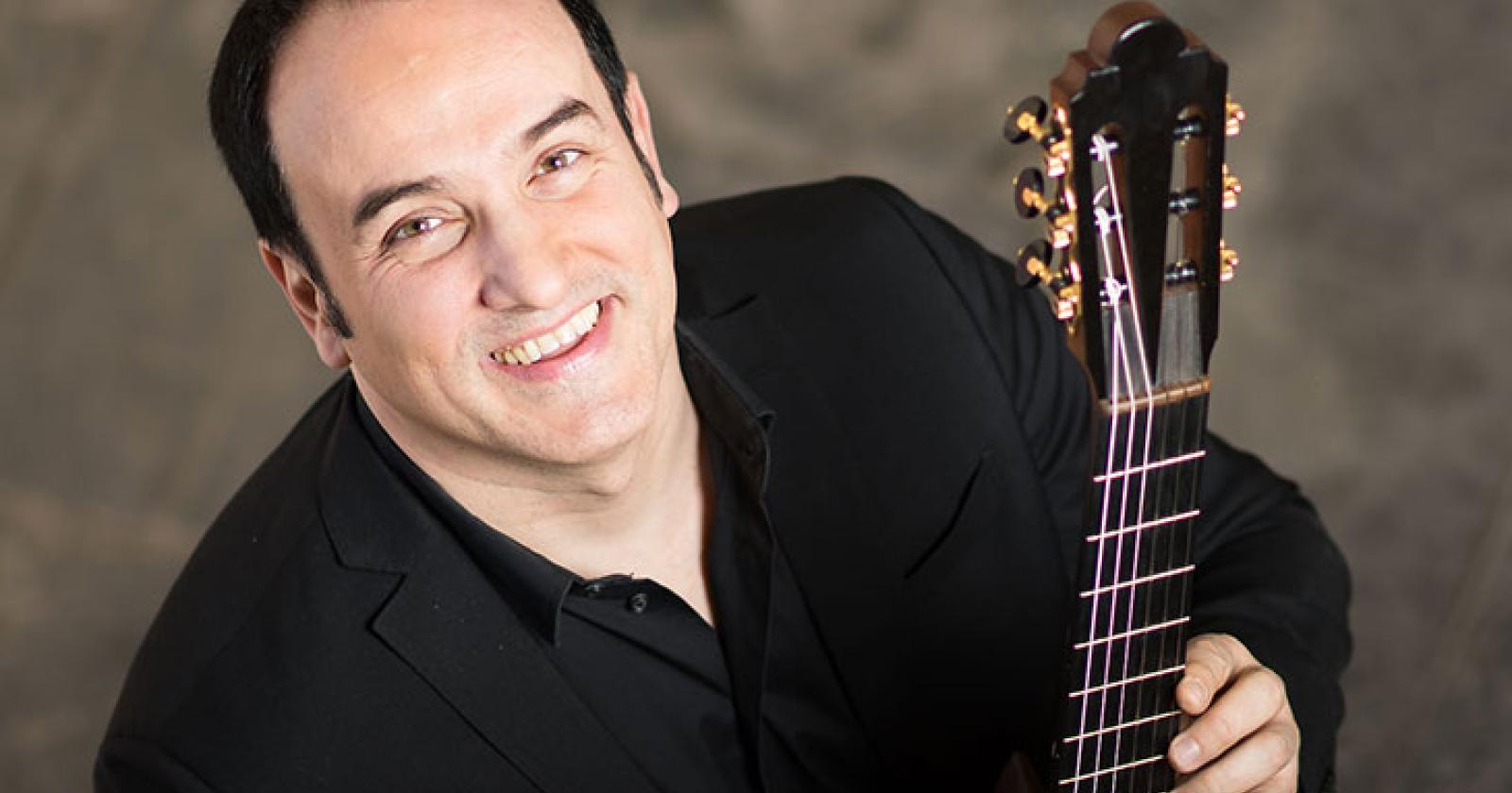 La chitarra di Tampalini a Palazzo Goldoni