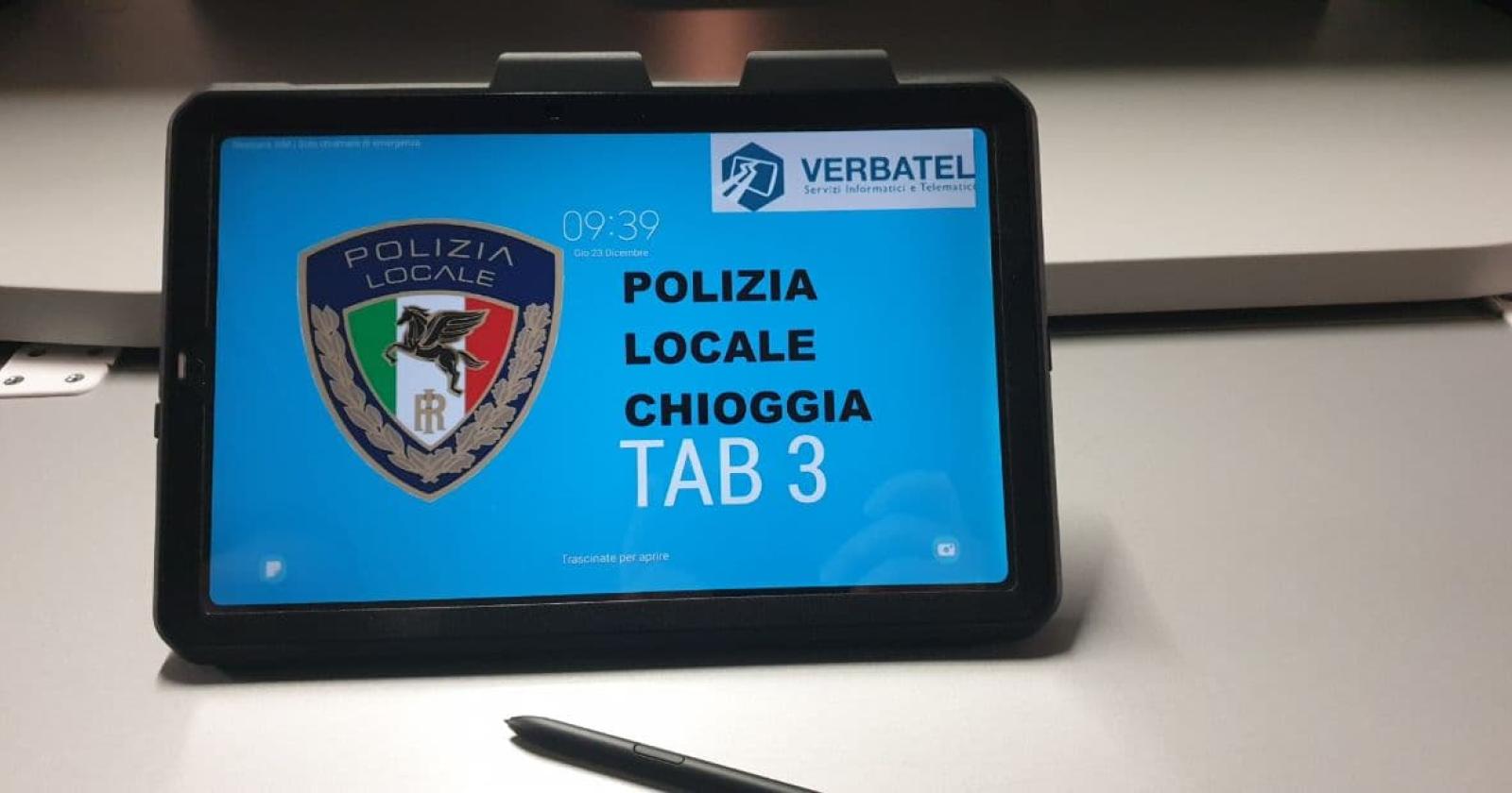 Tre agenti picchiati mentre tentavano di fare un Tso
