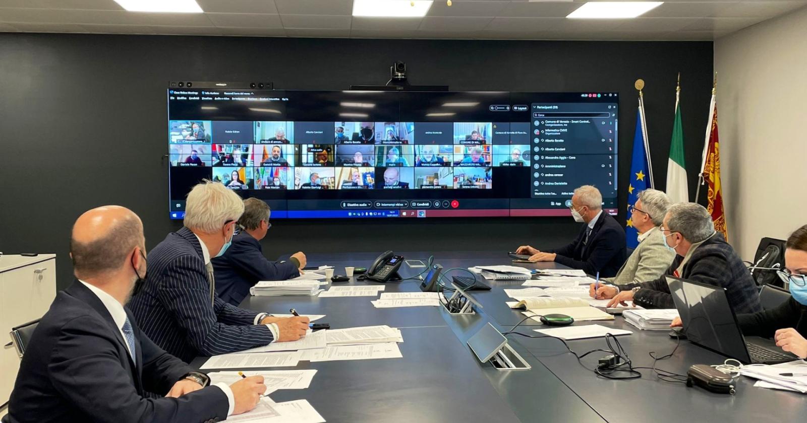 Città metropolitana, ok al bilancio, nuove entrate per i progetti