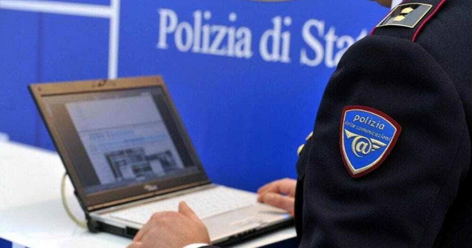 Acquistavano in rete Green pass falsificati a 300 euro