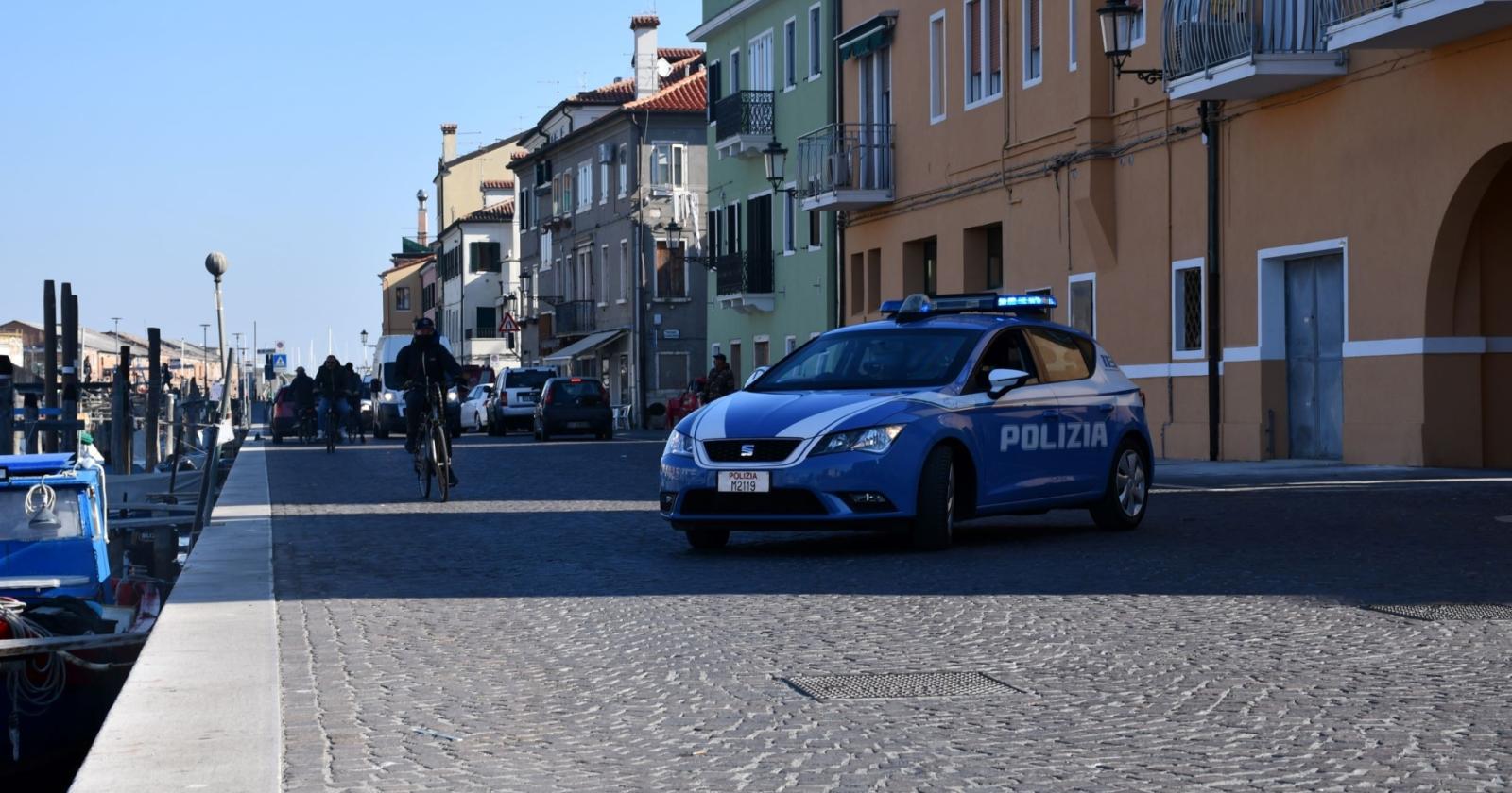 Chioggia, spaccio in pieno centro: denunciato un uomo