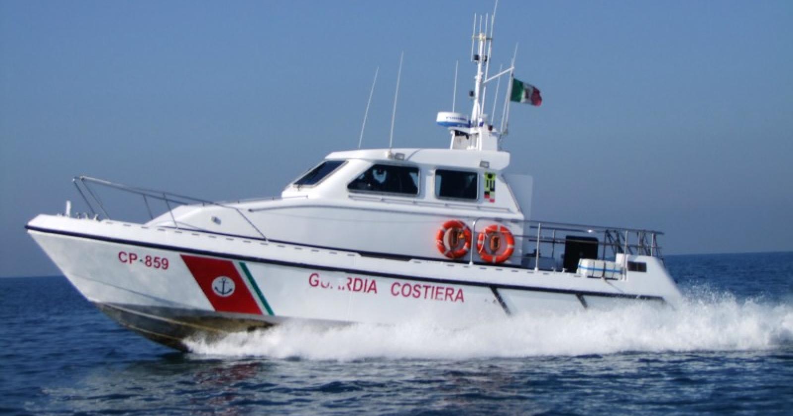 Allarme in alto male: marittimo di 45 anni colto da malore