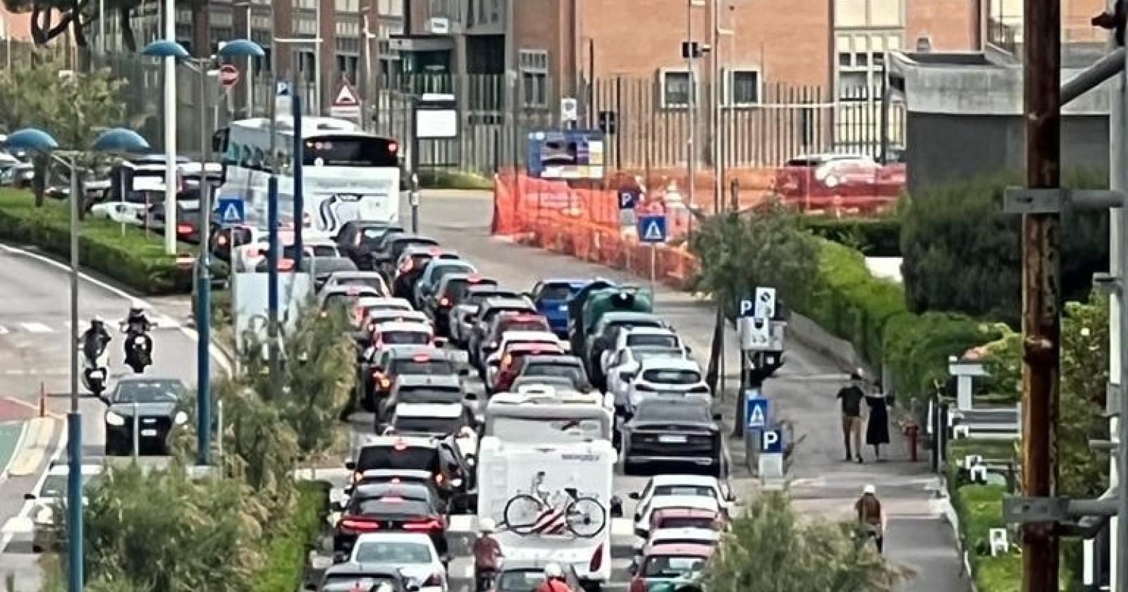 Schianto in moto, arriva l'elisoccorso