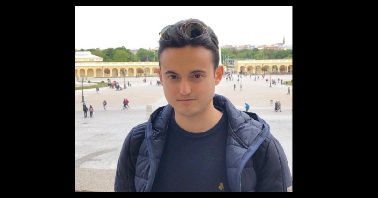 La malattia si porta via Giulio, 22 anni. Amatissimo