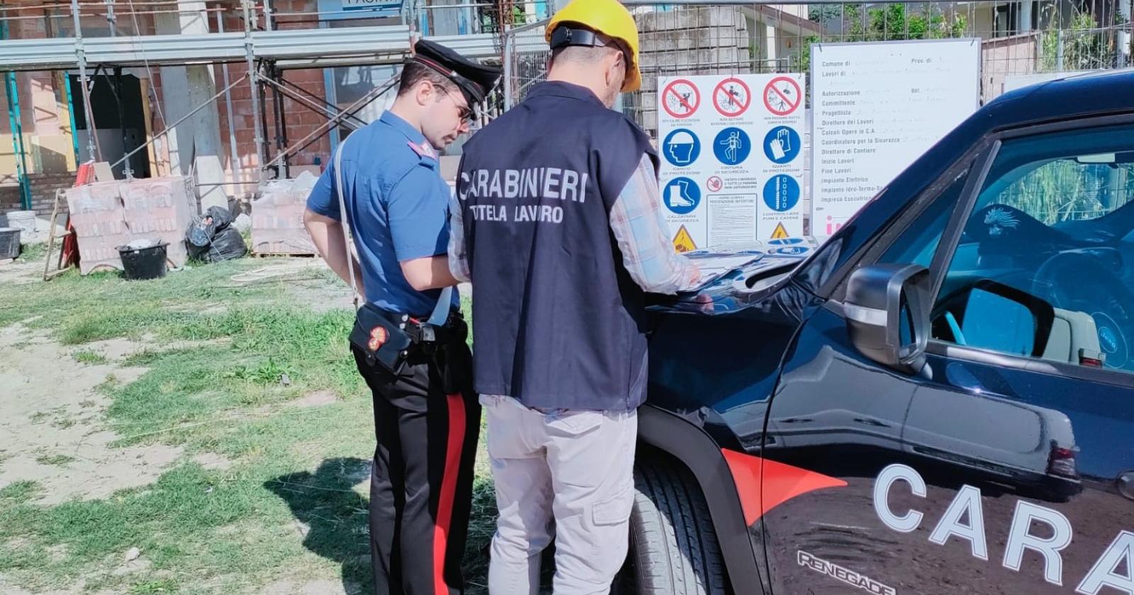 Quattro cantieri a Cavarzere e Chioggia irregolari: multe e stop