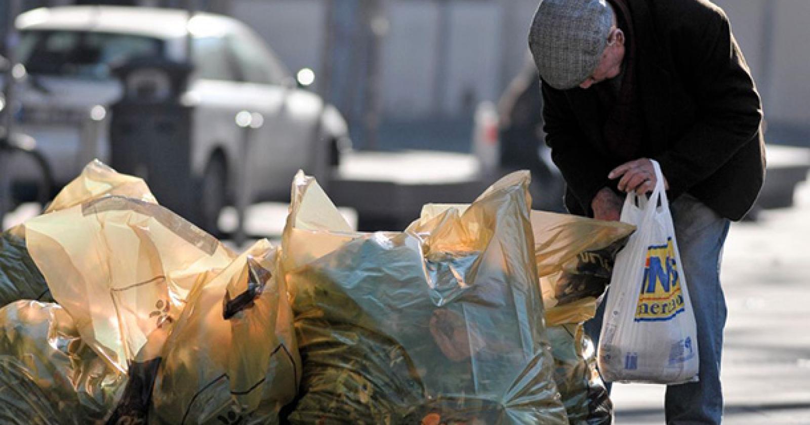 Bollette e cibo alle stelle: il 15% dei veneti a rischio povertà
