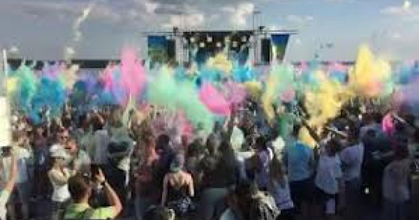Gli anni Ottanta tornano più rock che mai in centro