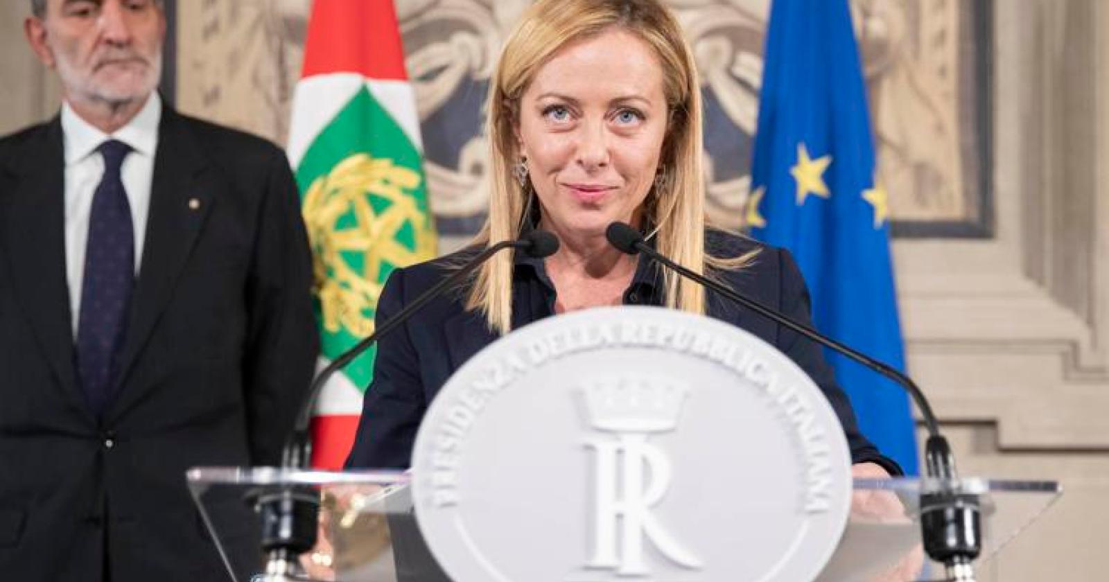 Bollette, reddito di cittadinanza,  bonus e pensioni: le emergenze