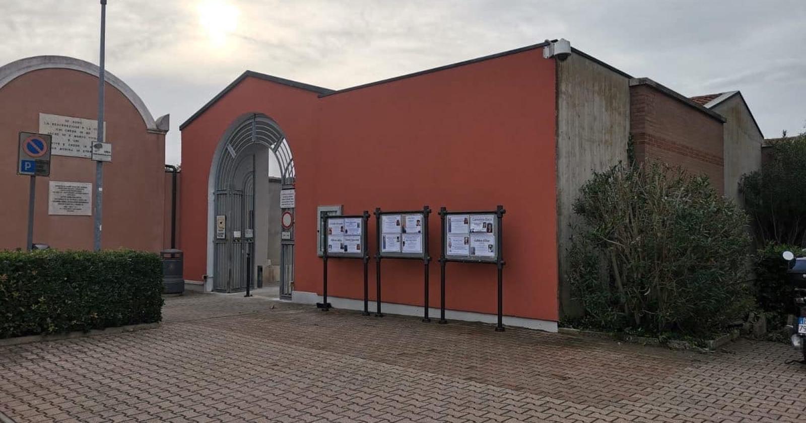 Cimiteri, serve un luogo per le ceneri