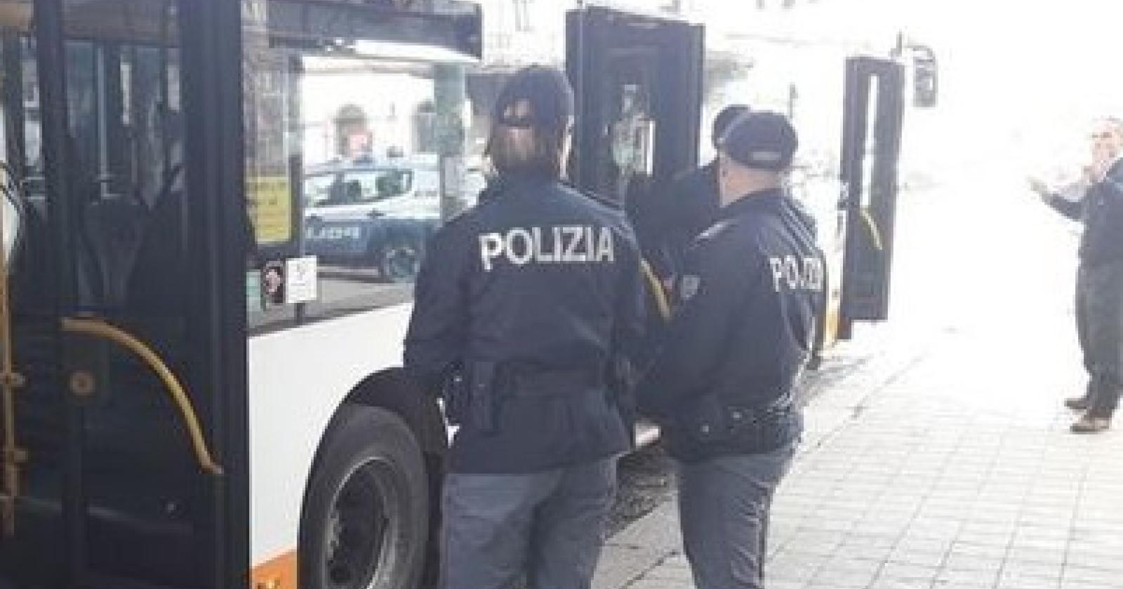 Autista preso a pugni da un passeggero