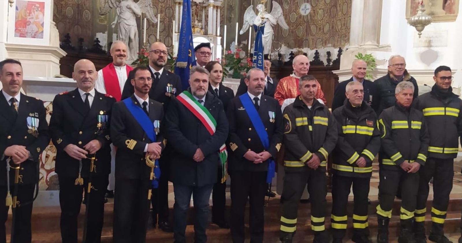 Santa Barbara, i Vigili del fuoco festeggiano la patrona