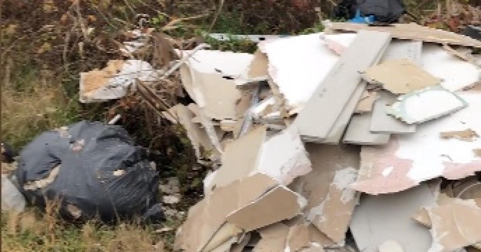 Discarica di rifiuti nell’ex zuccherificio