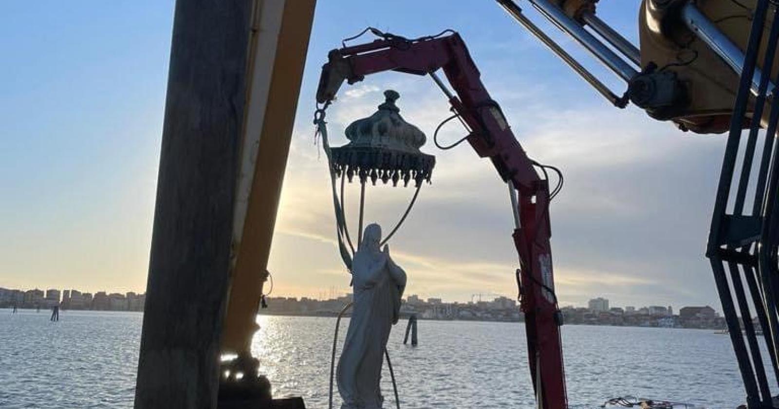 Nuove briccole, statua della Madonna al sicuro