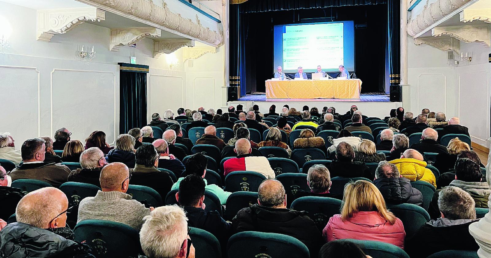 Cona, sulla fusione idee confuse