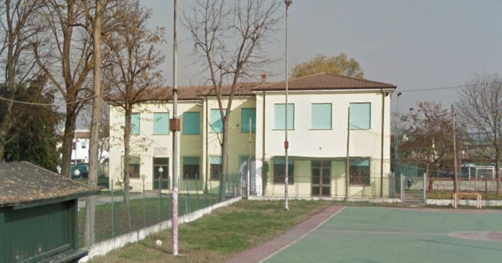Boscochiaro, chiuso l'asilo pericolante
