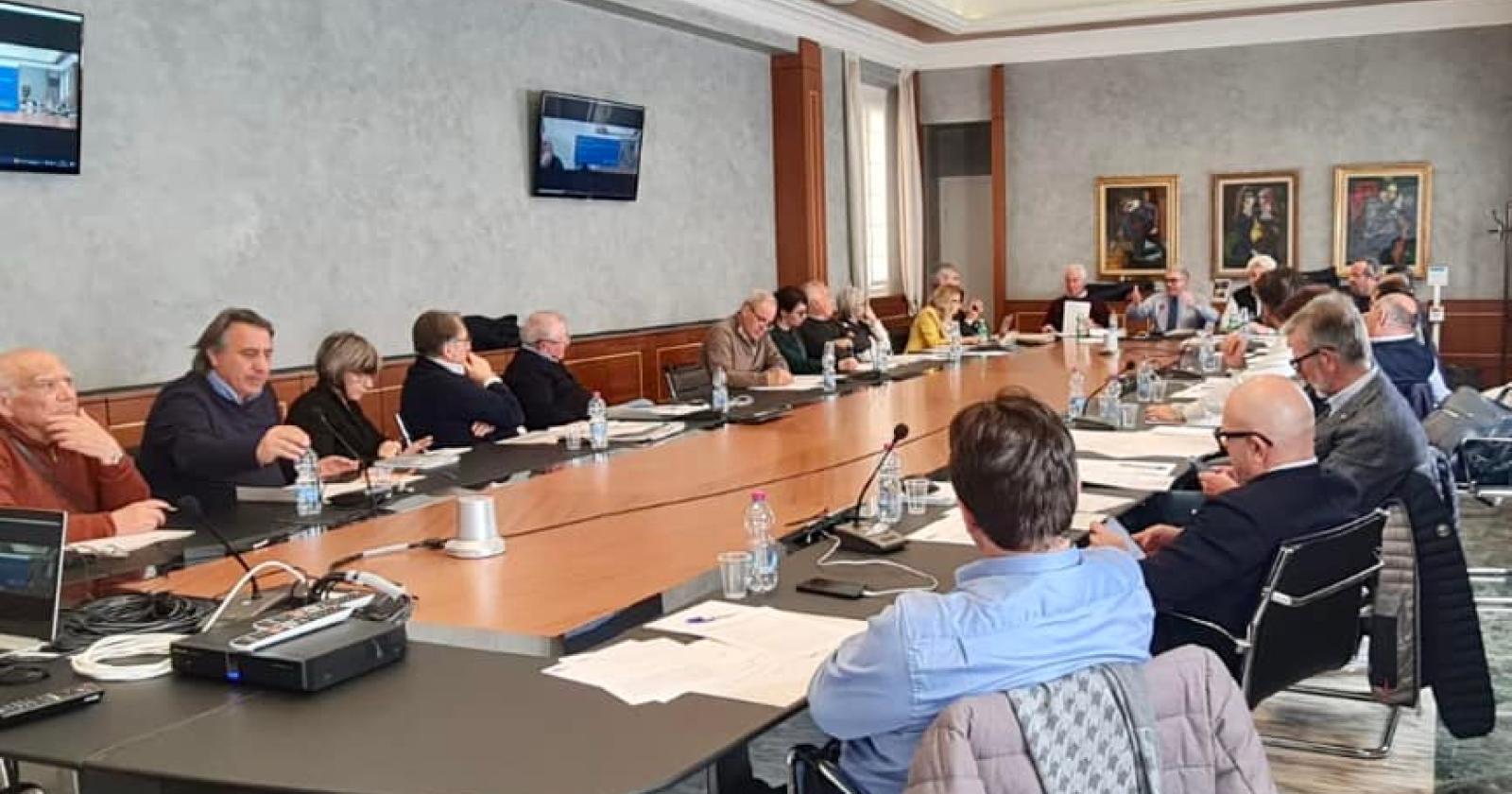 “Demanio marittimo, legge che tuteli tutti”