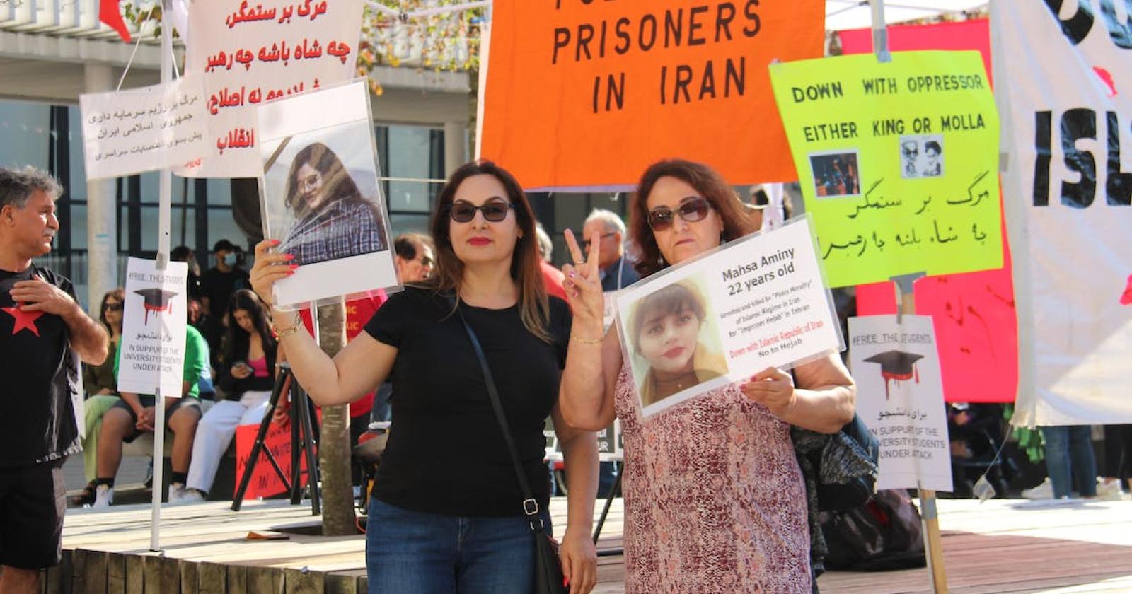“Dall’Italia all’Iran, ‘no’ alla violenza”