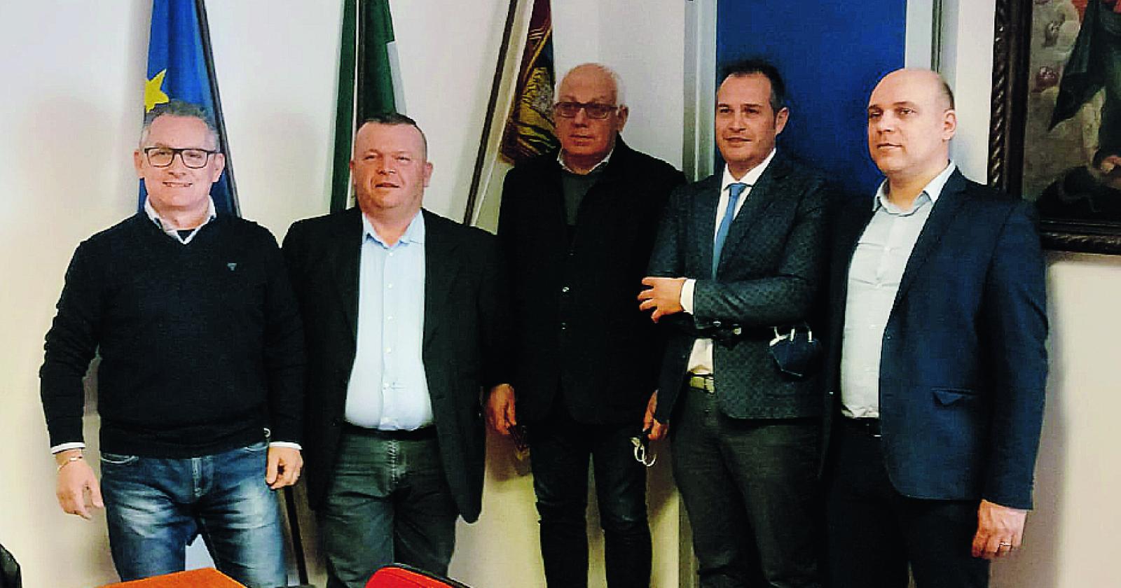 Salvi i posti della casa di riposo
