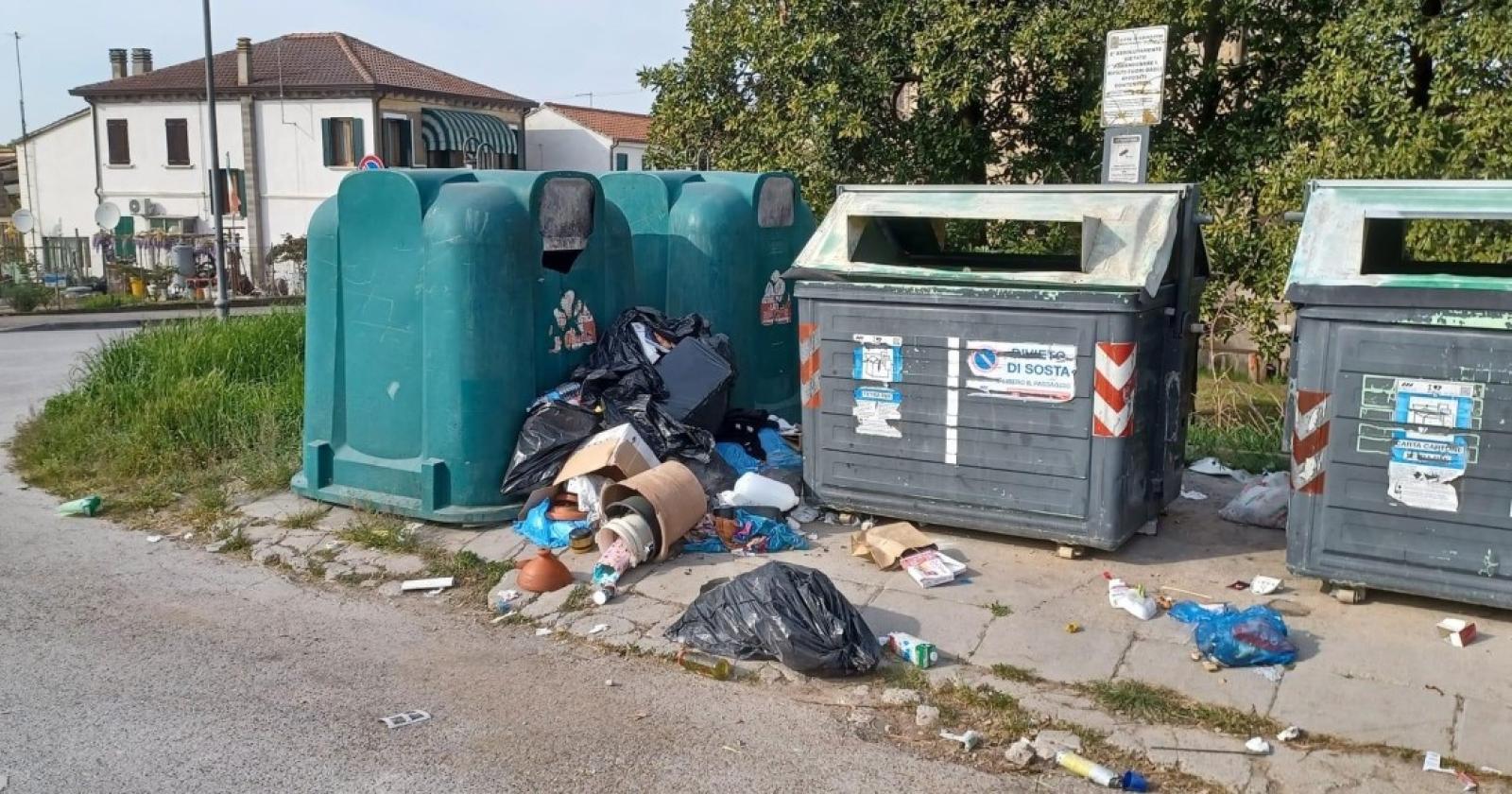 Rottanova, una discarica a cielo aperto