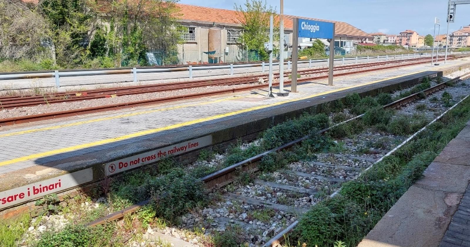 Borgo San Giovanni, una stazione abbandonata