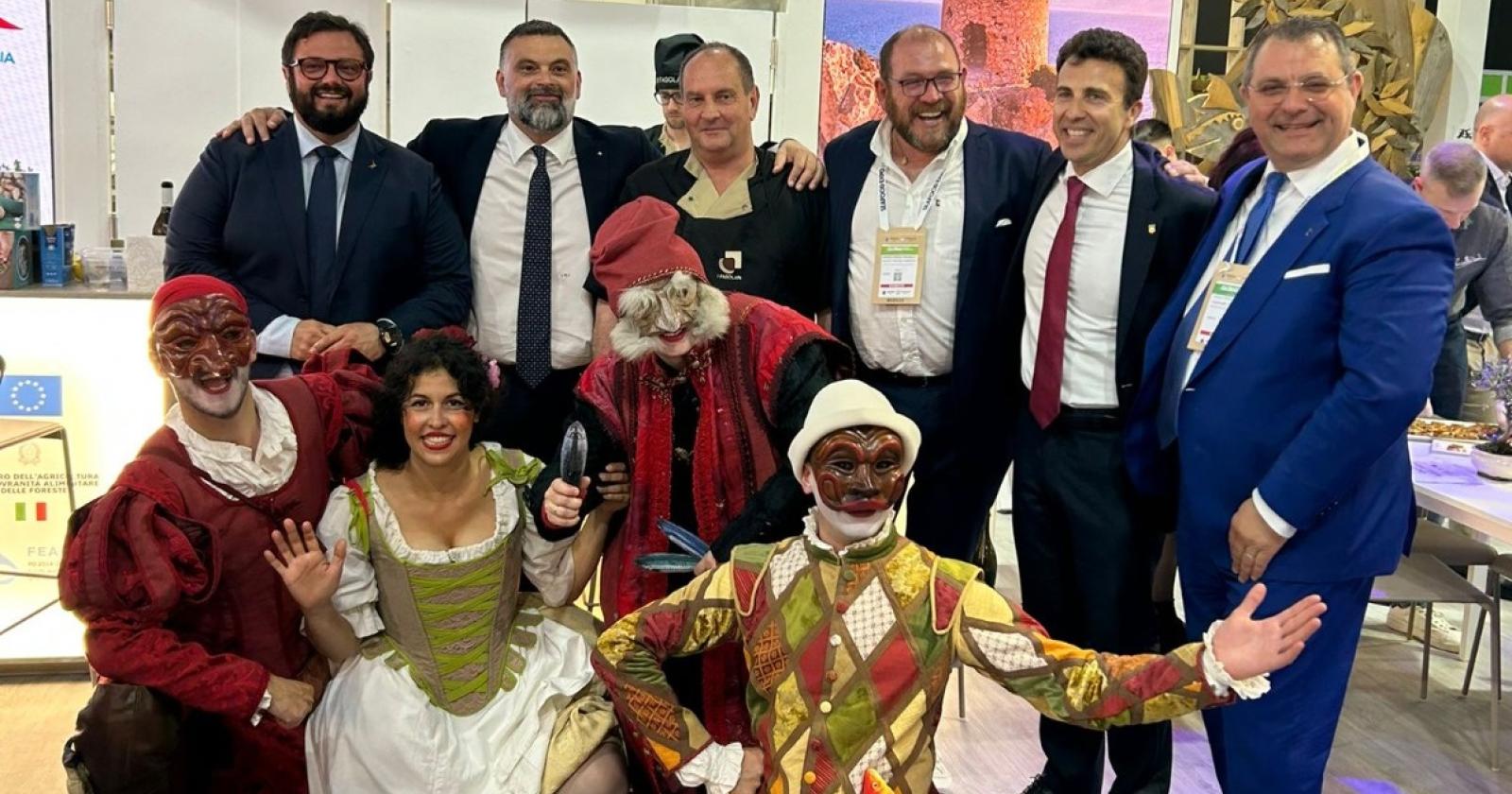 L'organizzazione i Fasolari rientra in Italia dopo il successo del Seafood Expo Global a Barcellona
