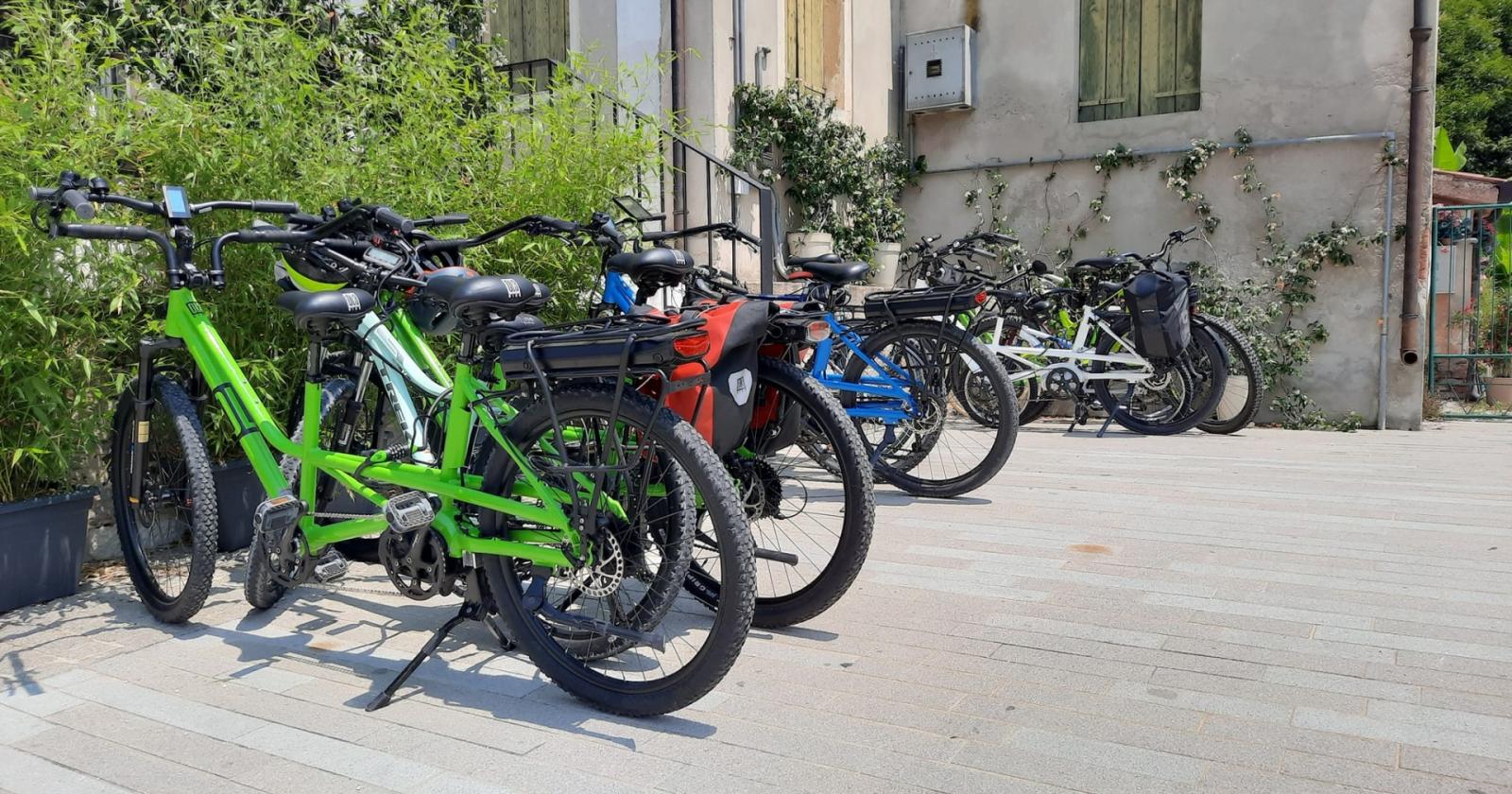 In Riviera tra bici e barca