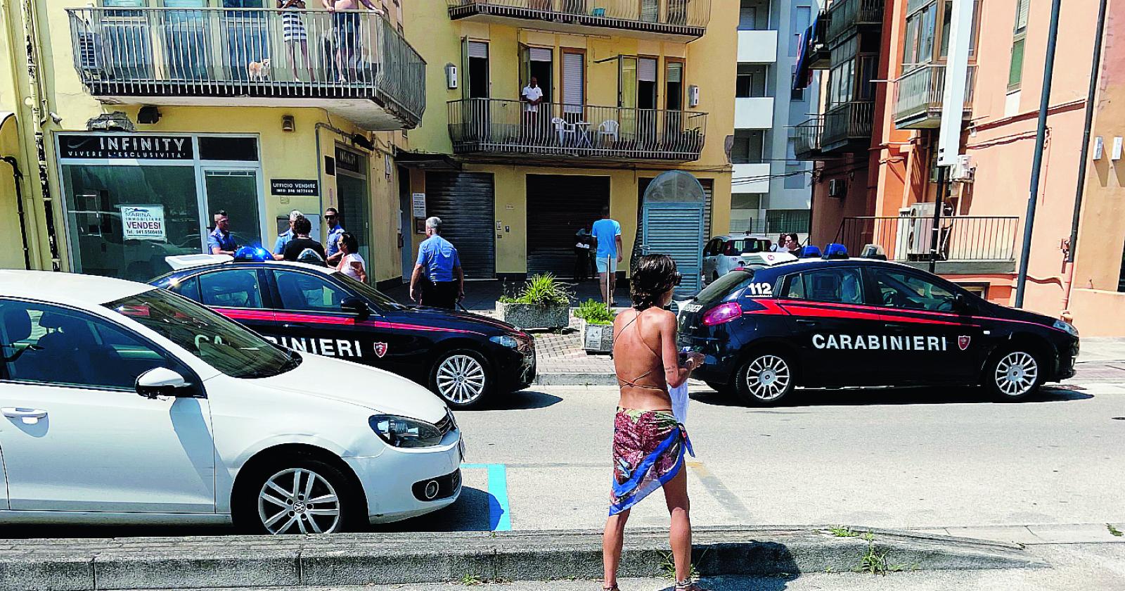 Viale Colombo, una rissa continua