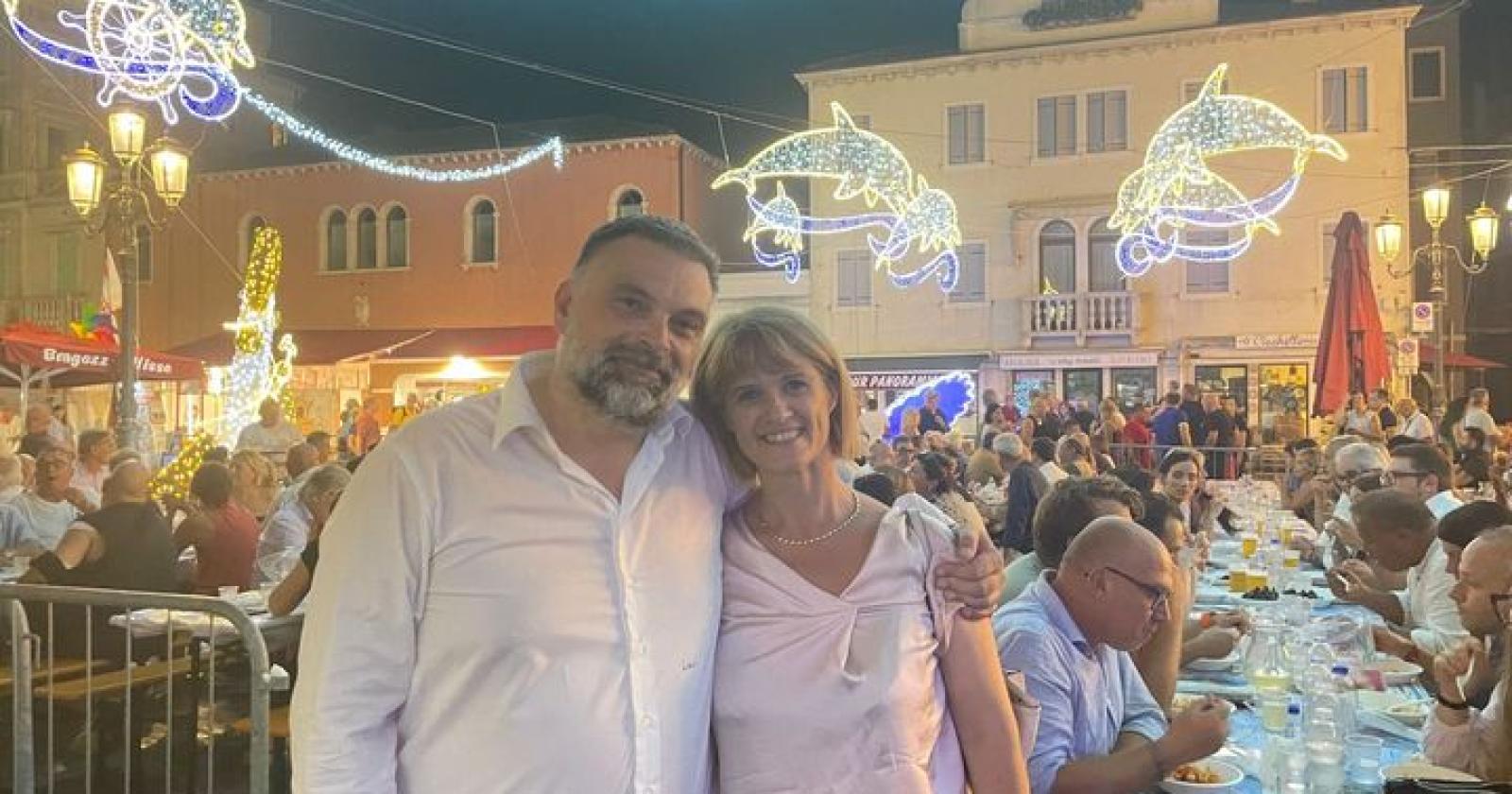 Luca del Carlo con il sindaco di Eraclea Nadia Zanchin