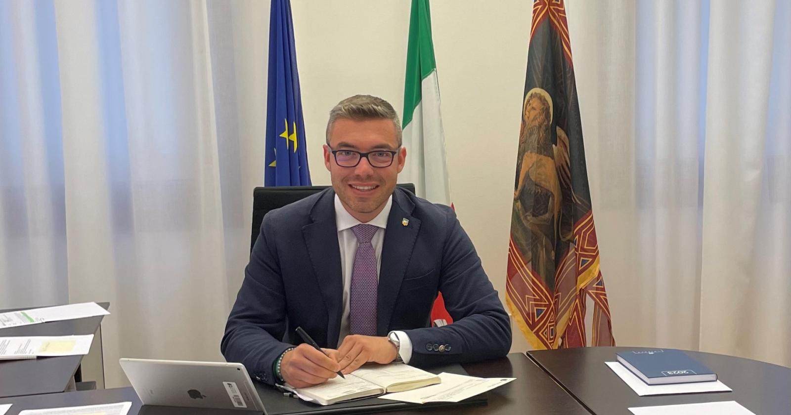 "Caserma dei Vigili del fuoco, la filiera del centrodestra funziona"